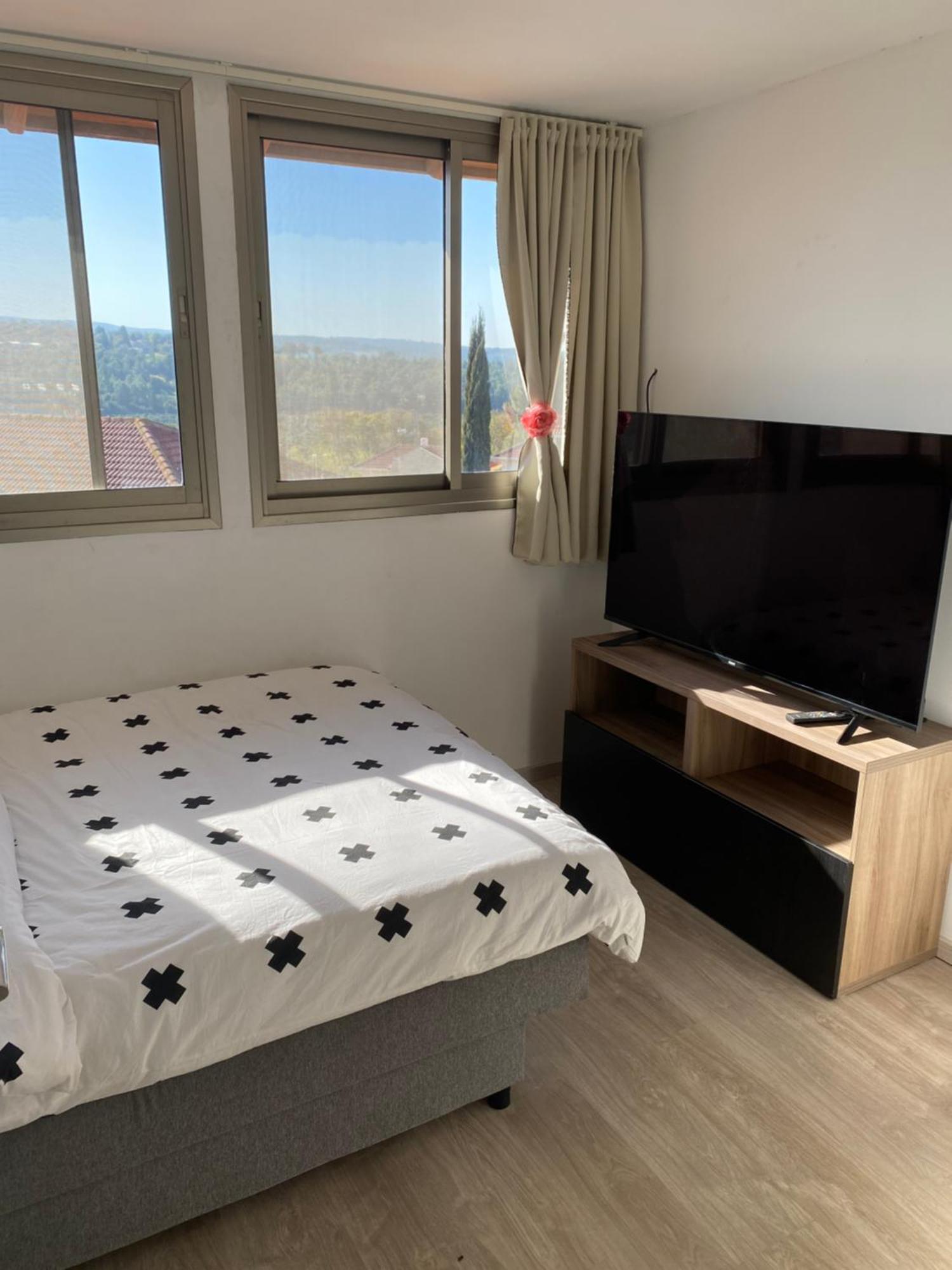 בין יער לים Vila Shelomi Exterior foto