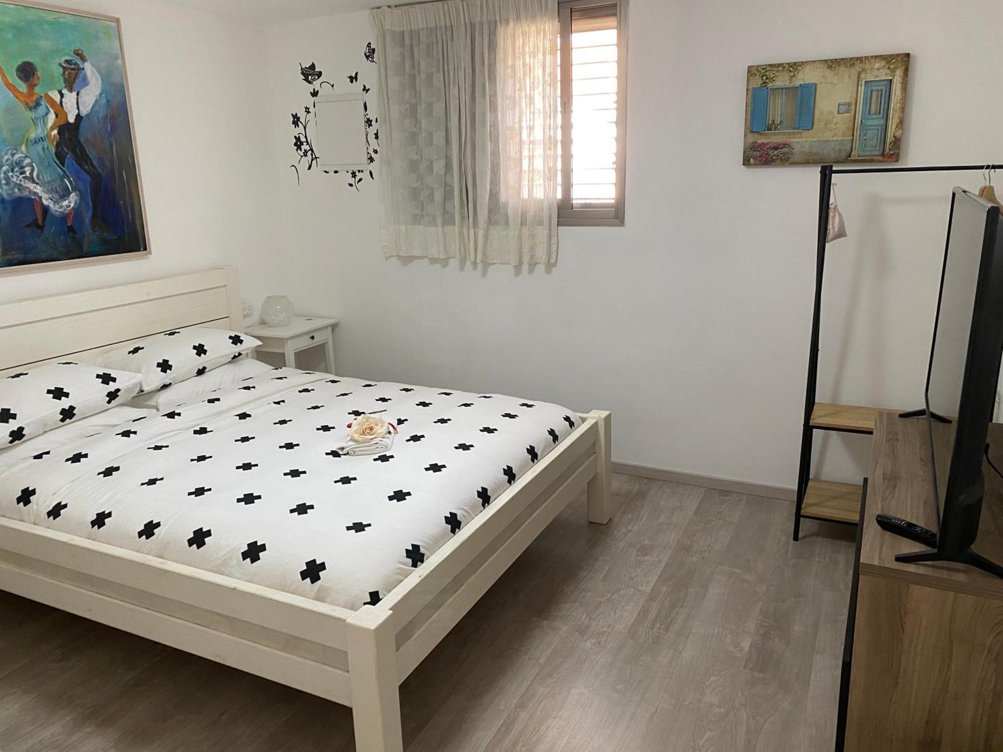 בין יער לים Vila Shelomi Quarto foto